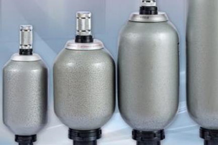 囊式蓄能器如何幫助系統(tǒng)減少故障?真相揭秘!