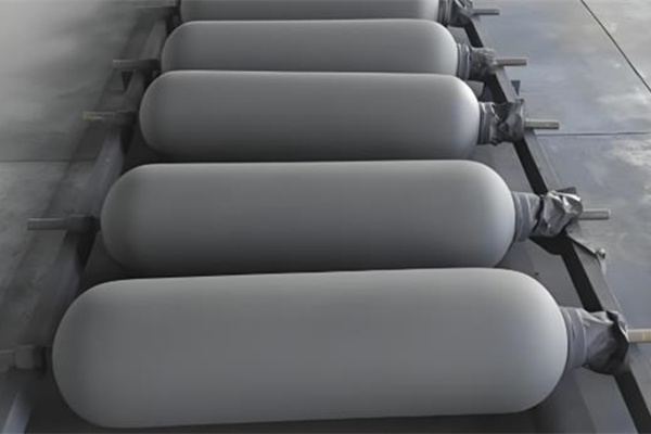 知道嗎?蓄能器價(jià)格居然受到這些因素影響! 圖1